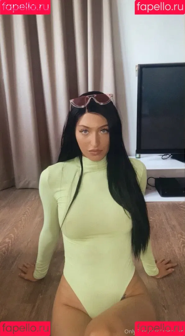 Valeria Belen Onlyfans Photo Gallery 