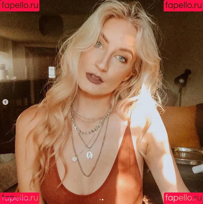 BasicWitGirl Onlyfans Photo Gallery 