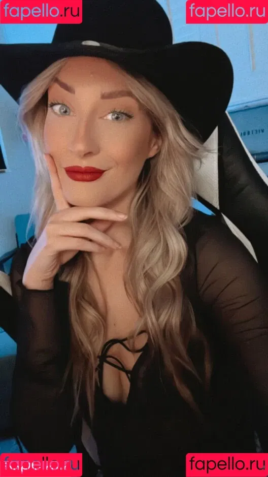 BasicWitGirl Onlyfans Photo Gallery 