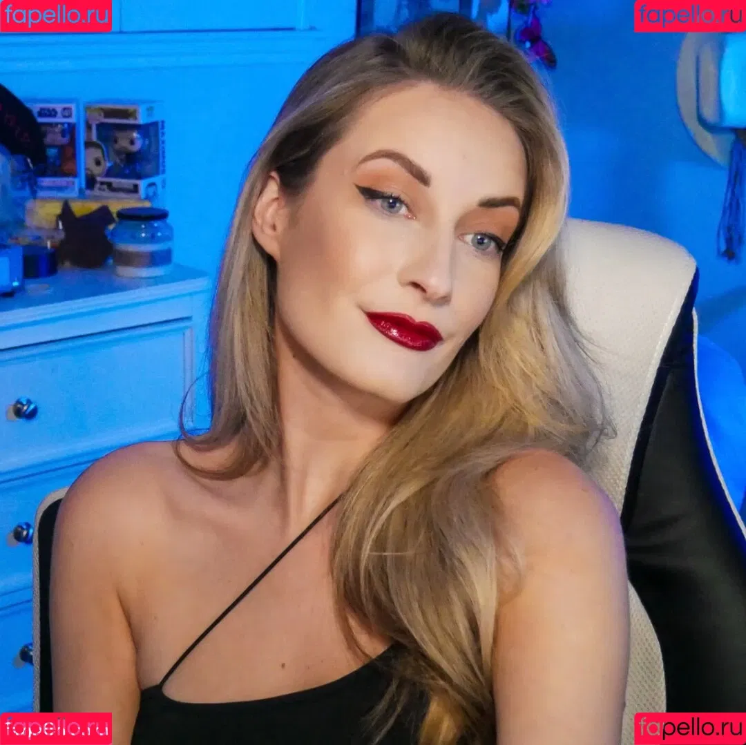 BasicWitGirl Onlyfans Photo Gallery 