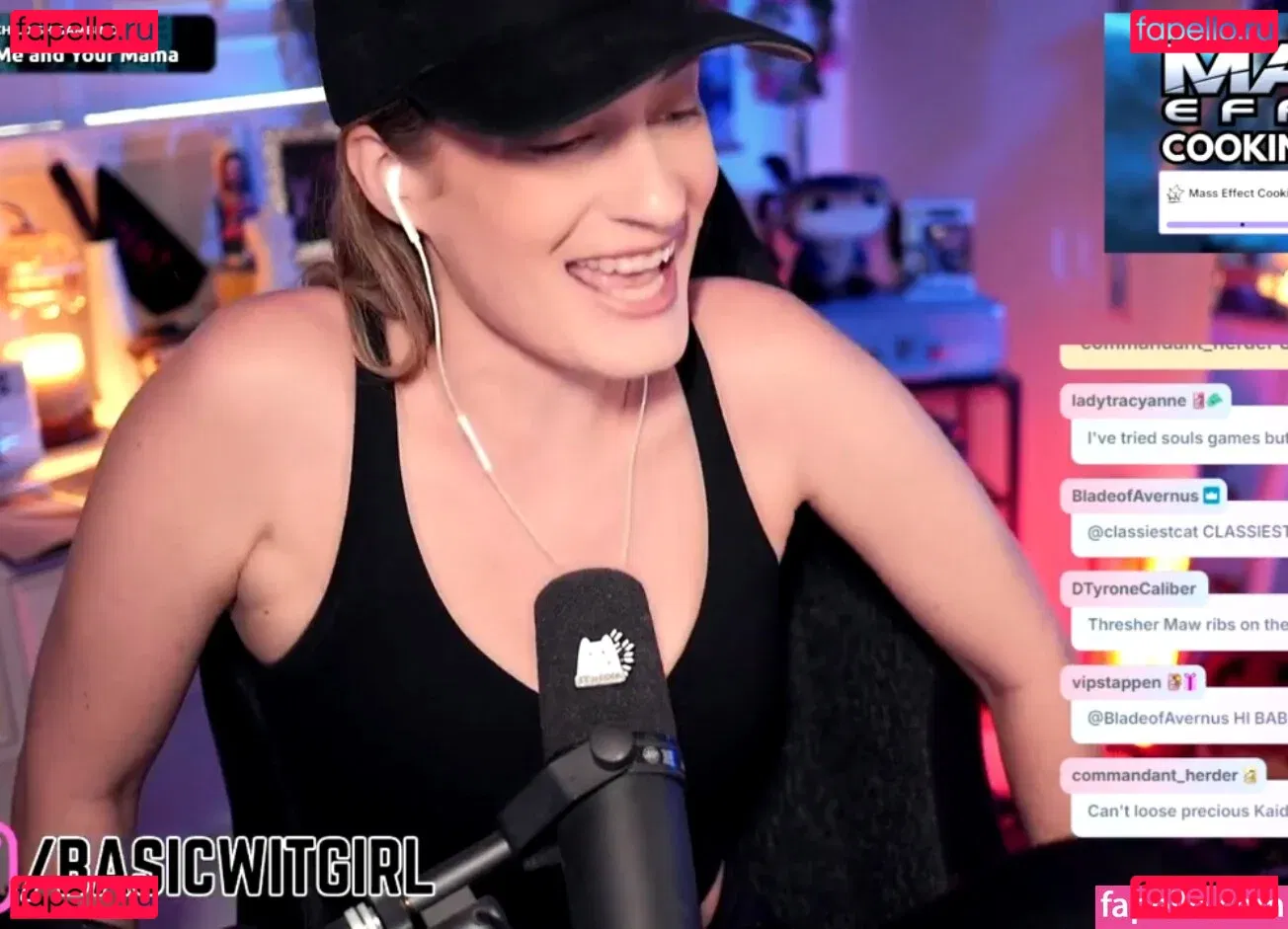 BasicWitGirl Onlyfans Photo Gallery 