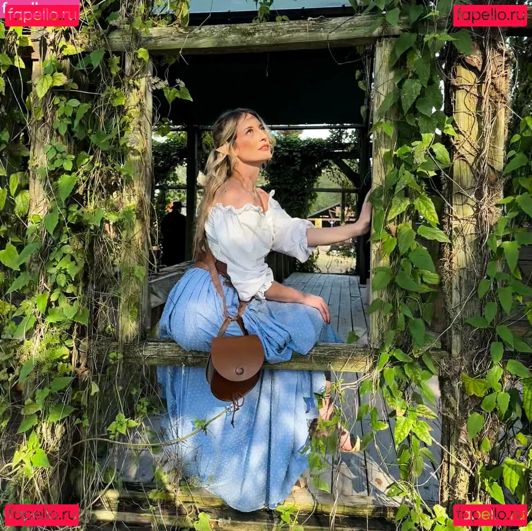 BasicWitGirl Onlyfans Photo Gallery 