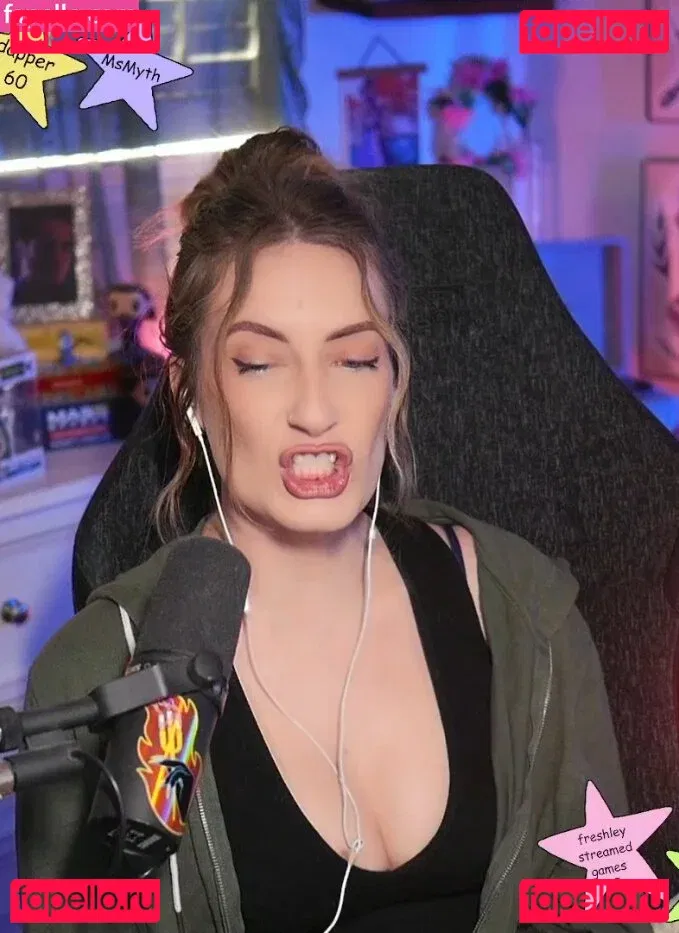 BasicWitGirl Onlyfans Photo Gallery 