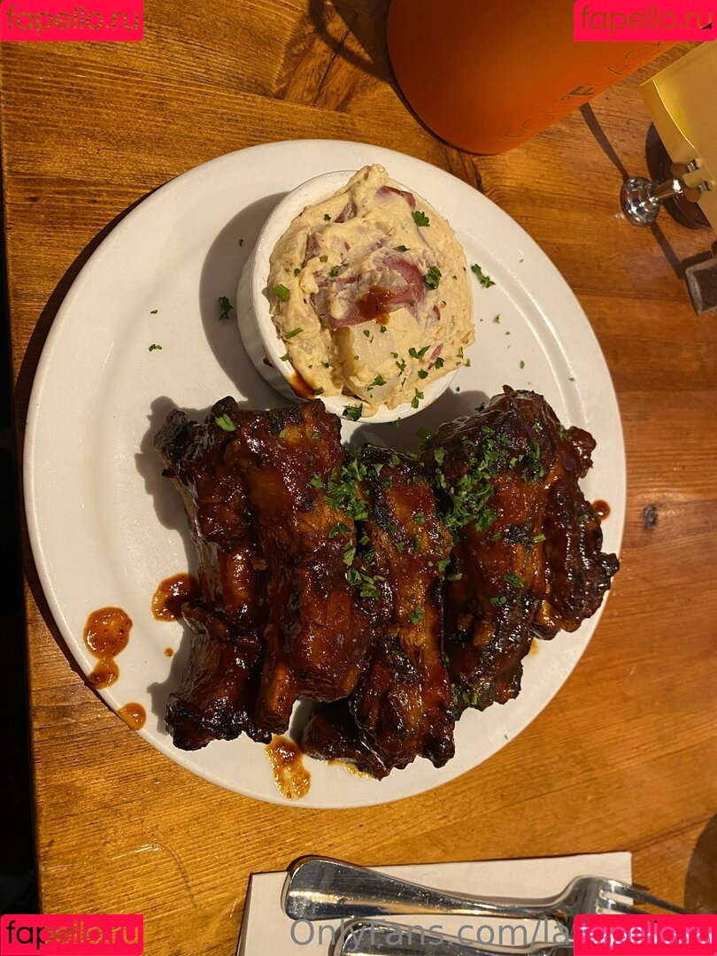 laylaybrat Onlyfans Photo Gallery 