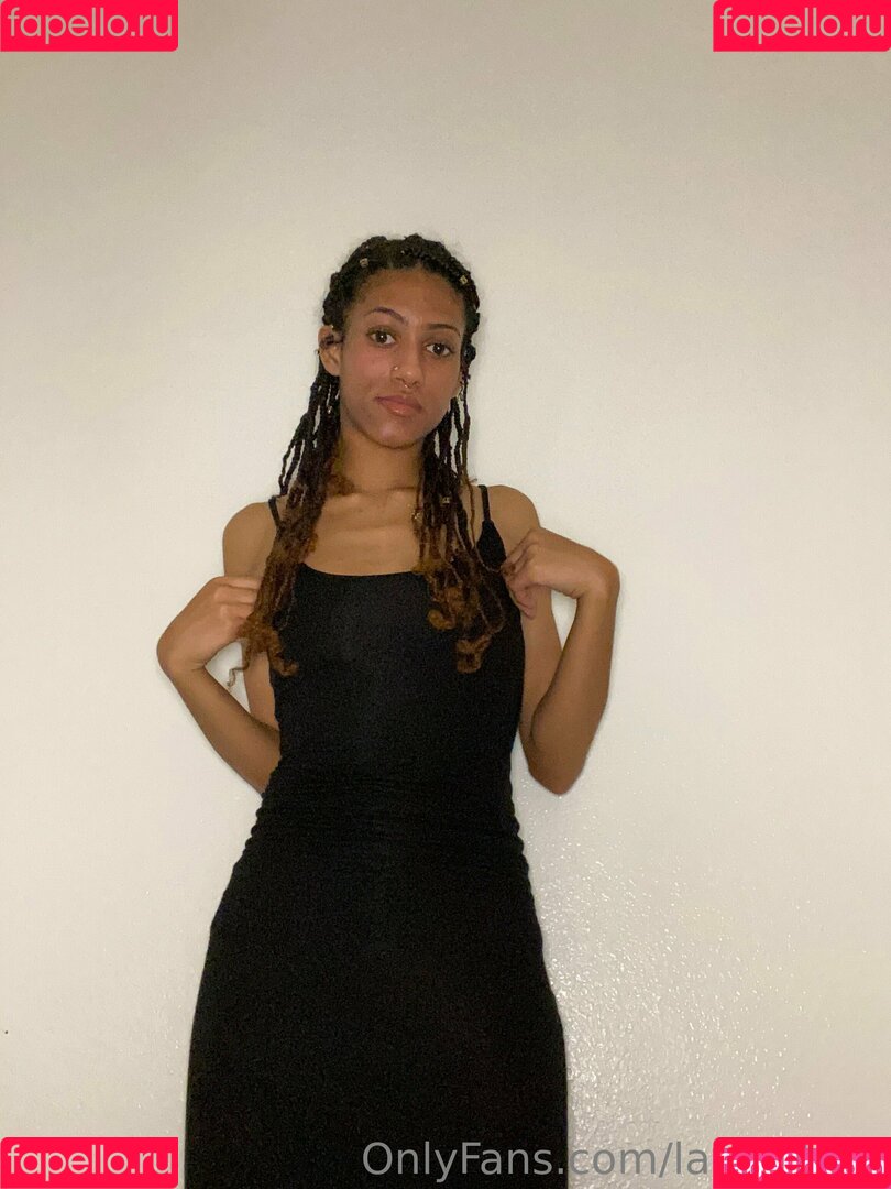 laylaybrat Onlyfans Photo Gallery 