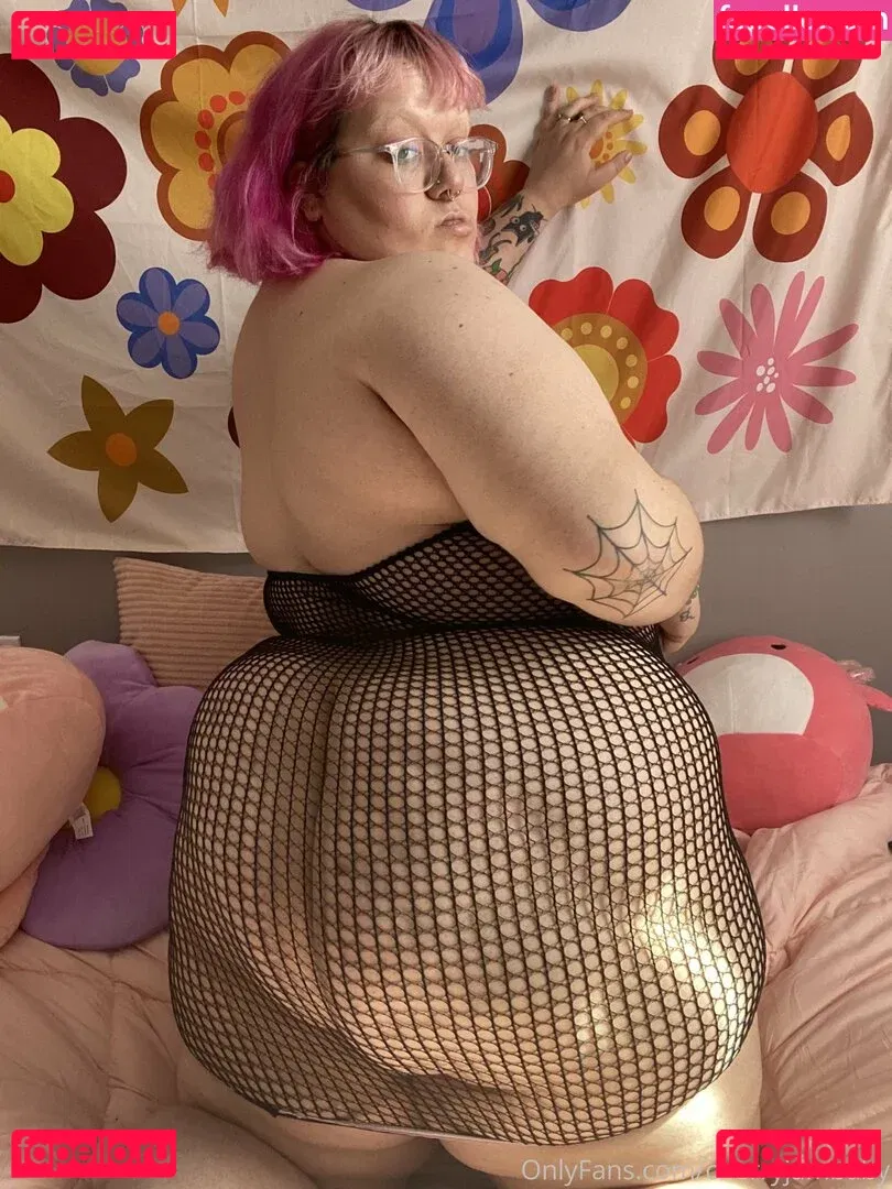 cherryjambaby Onlyfans Photo Gallery 