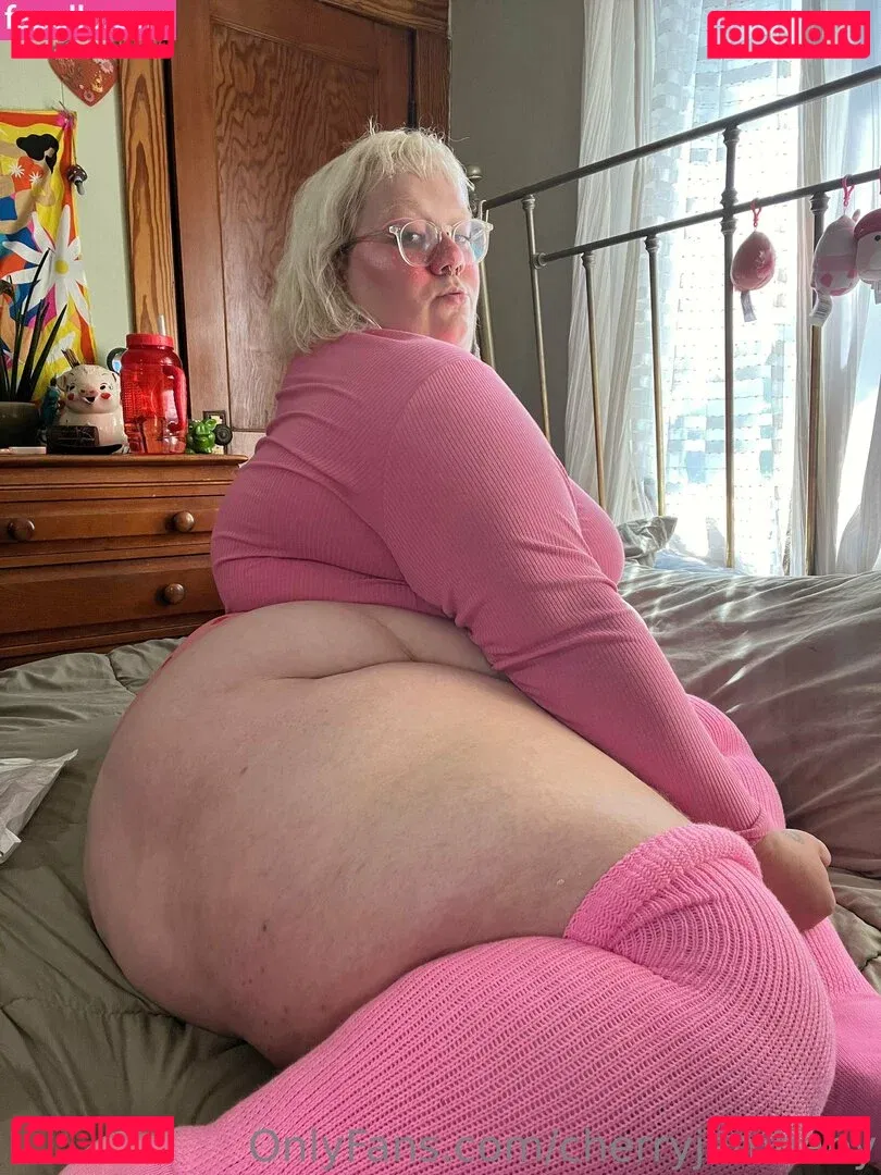 cherryjambaby Onlyfans Photo Gallery 