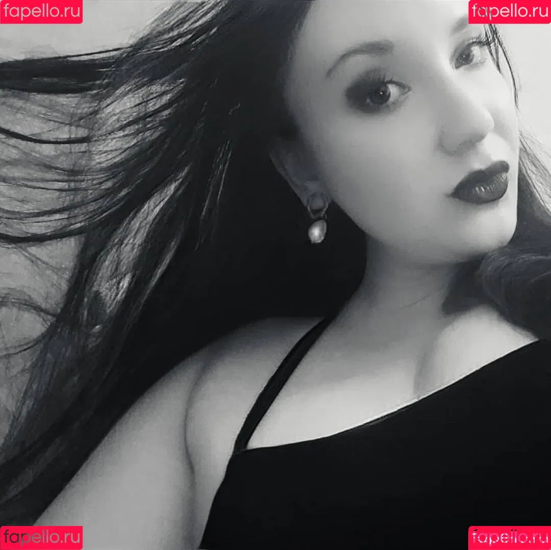 Lena Leyman Onlyfans Photo Gallery 