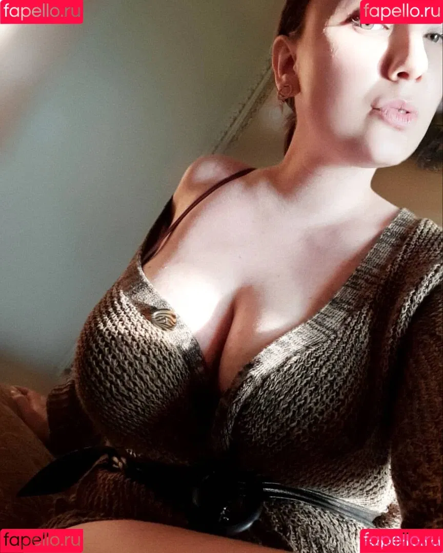 Lena Leyman Onlyfans Photo Gallery 