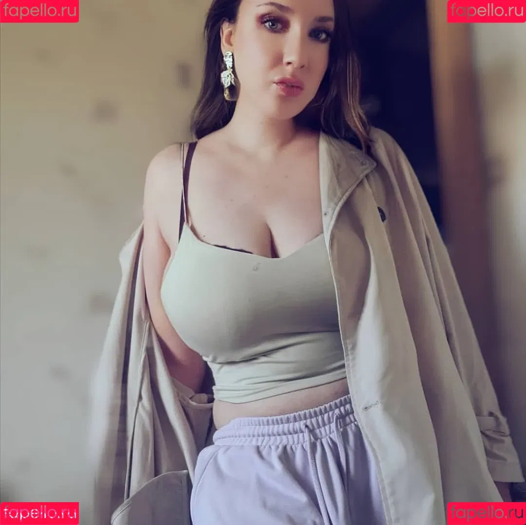 Lena Leyman Onlyfans Photo Gallery 