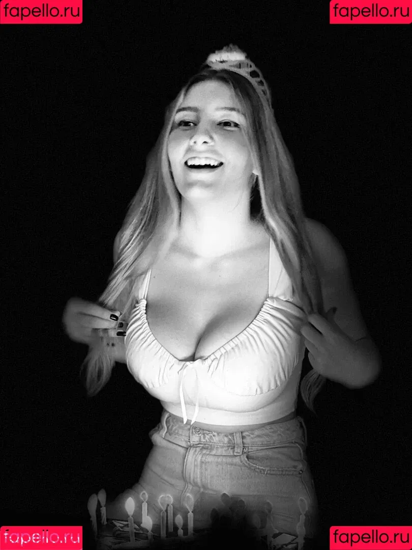 Sarao Sulli Onlyfans Photo Gallery 