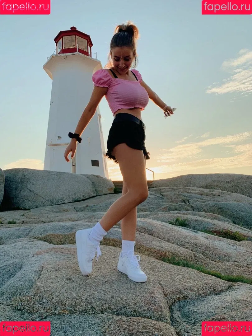 Sarao Sulli Onlyfans Photo Gallery 