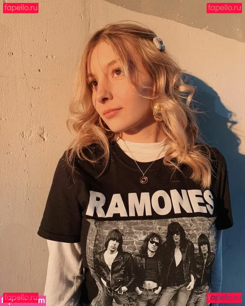 Sarao Sulli Onlyfans Photo Gallery 