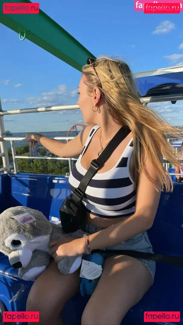 Sarao Sulli Onlyfans Photo Gallery 