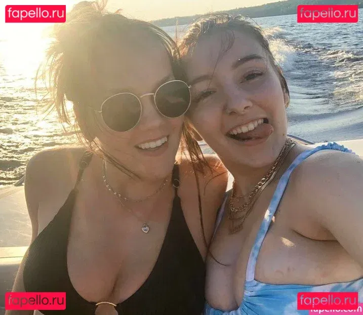 Sarao Sulli Onlyfans Photo Gallery 