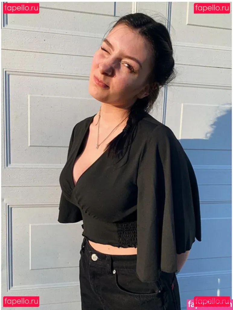 Sarao Sulli Onlyfans Photo Gallery 