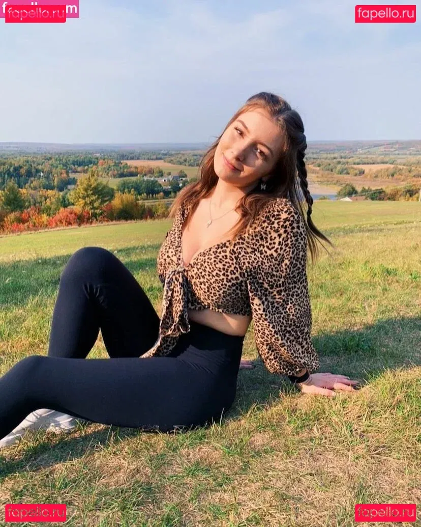 Sarao Sulli Onlyfans Photo Gallery 