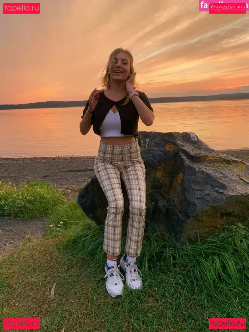 Sarao Sulli Onlyfans Photo Gallery 