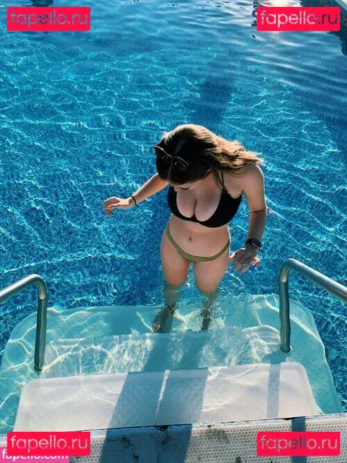 Sarao Sulli Onlyfans Photo Gallery 