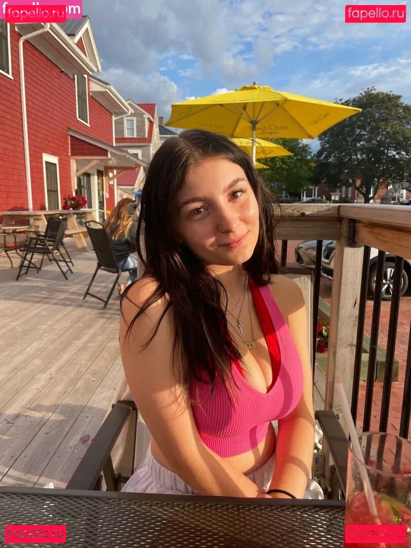 Sarao Sulli Onlyfans Photo Gallery 