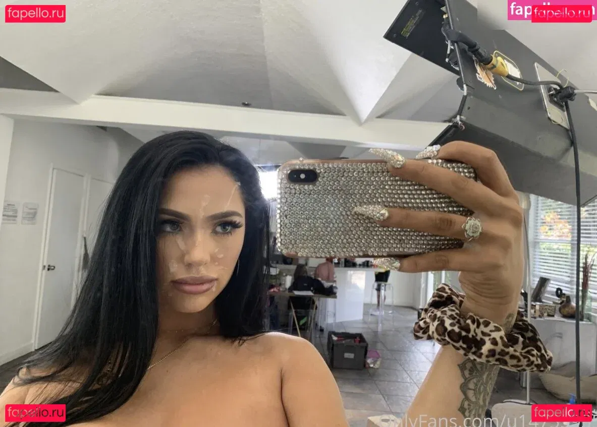 MJ Fresh Onlyfans Photo Gallery 