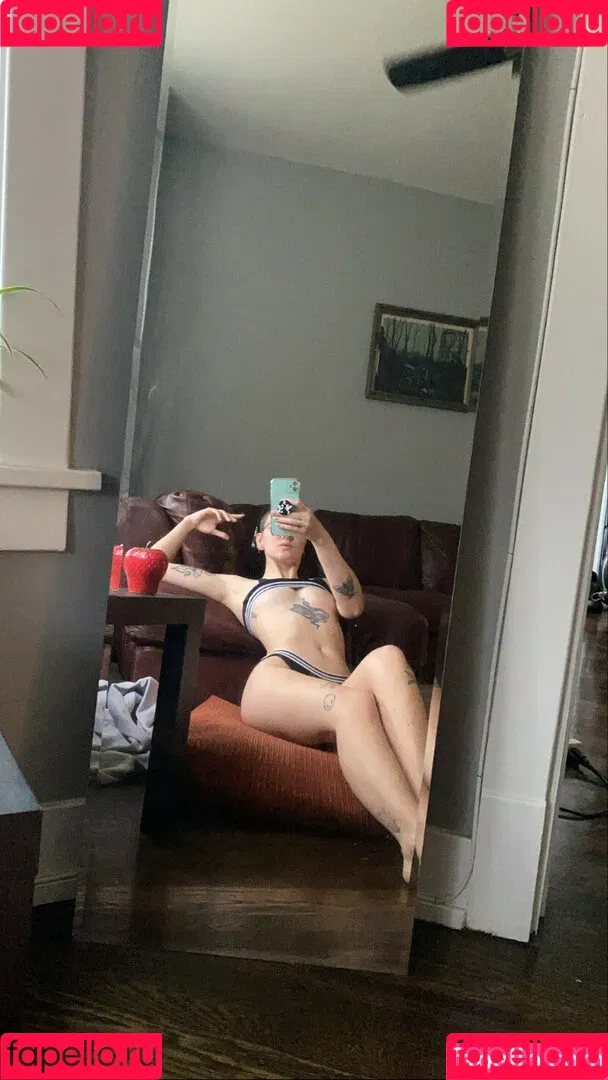 Pleasequietdown Onlyfans Photo Gallery 