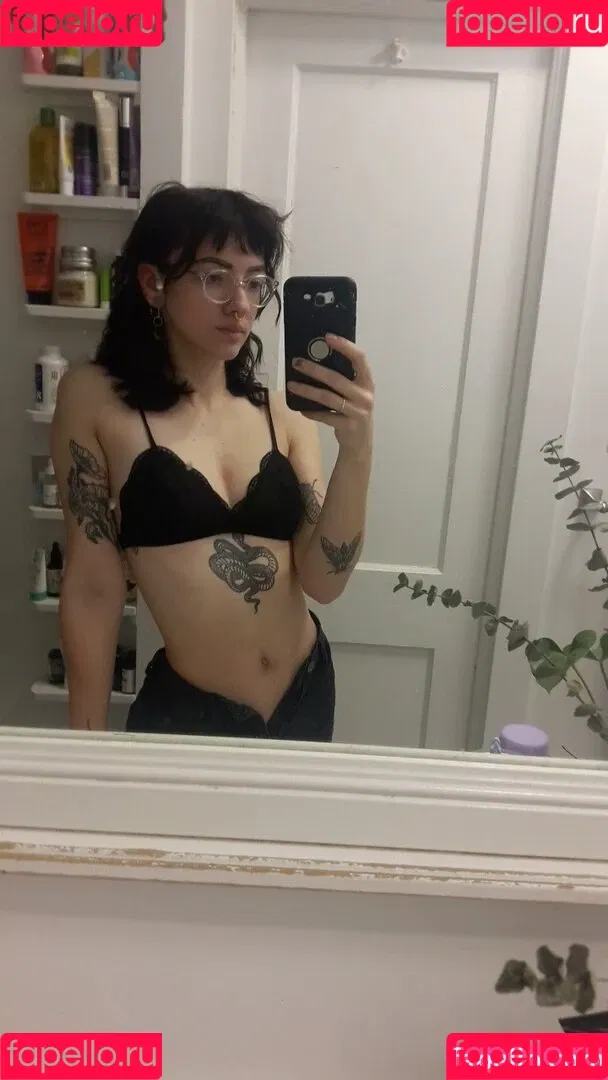 Pleasequietdown Onlyfans Photo Gallery 