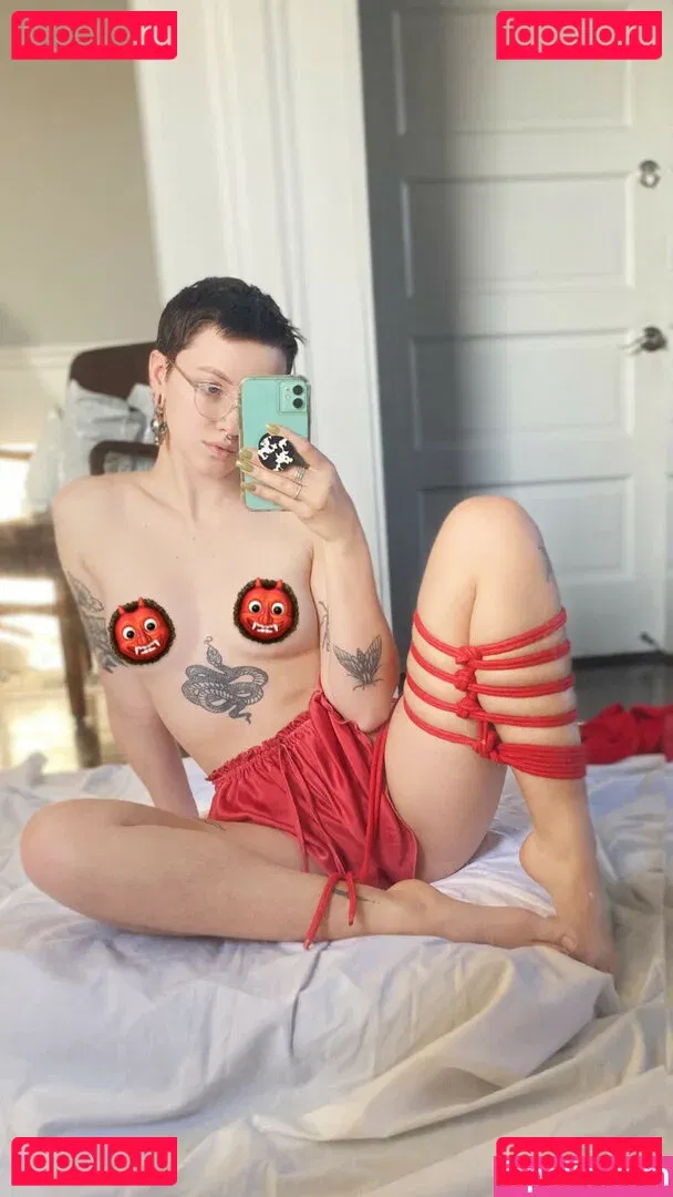 Pleasequietdown Onlyfans Photo Gallery 