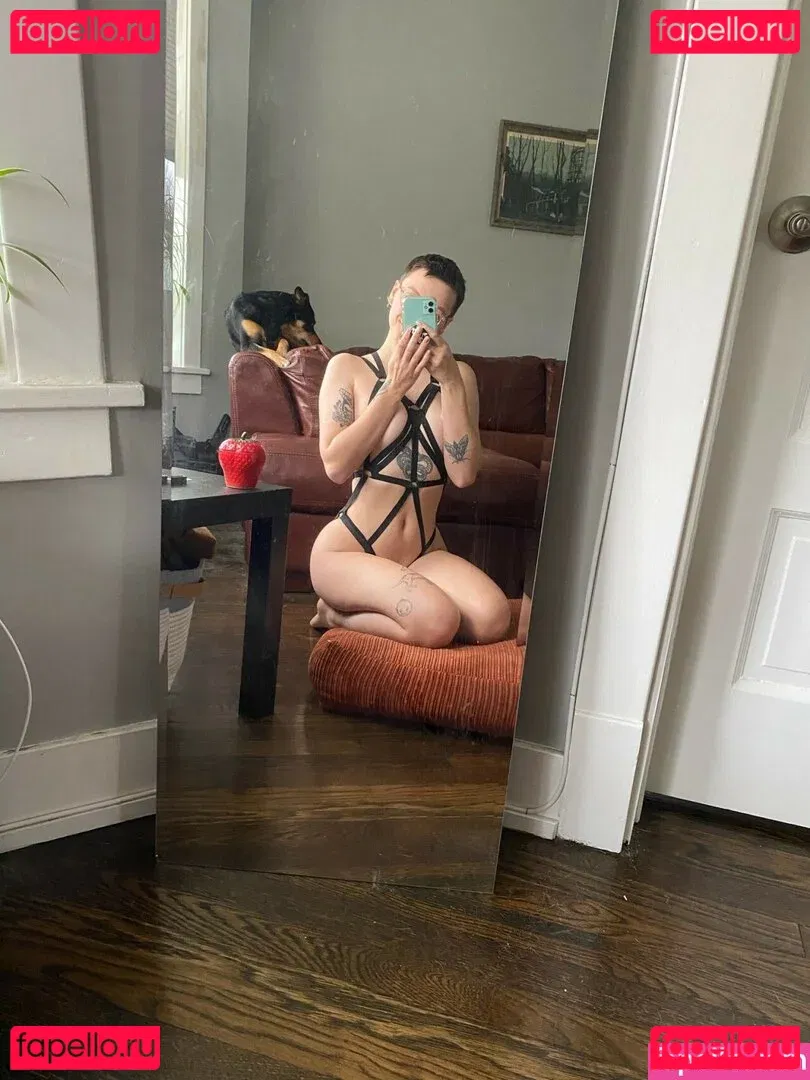 Pleasequietdown Onlyfans Photo Gallery 