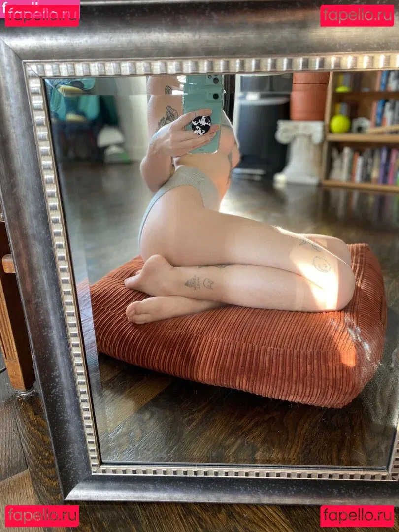 Pleasequietdown Onlyfans Photo Gallery 