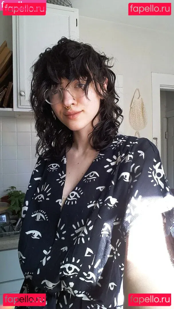 Pleasequietdown Onlyfans Photo Gallery 