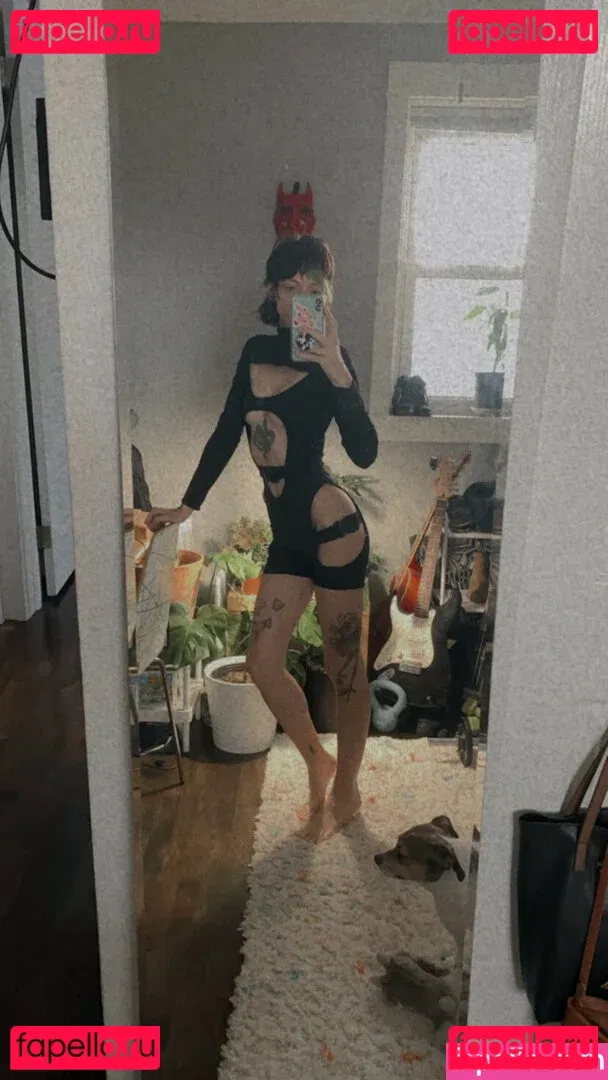 Pleasequietdown Onlyfans Photo Gallery 