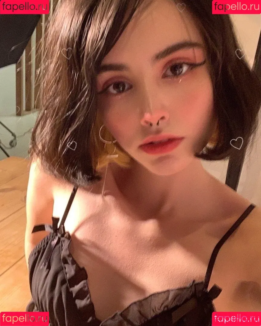 loonassoftfeet Onlyfans Photo Gallery 