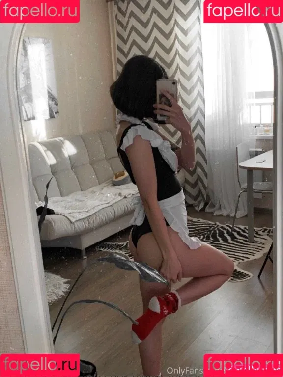 loonassoftfeet Onlyfans Photo Gallery 