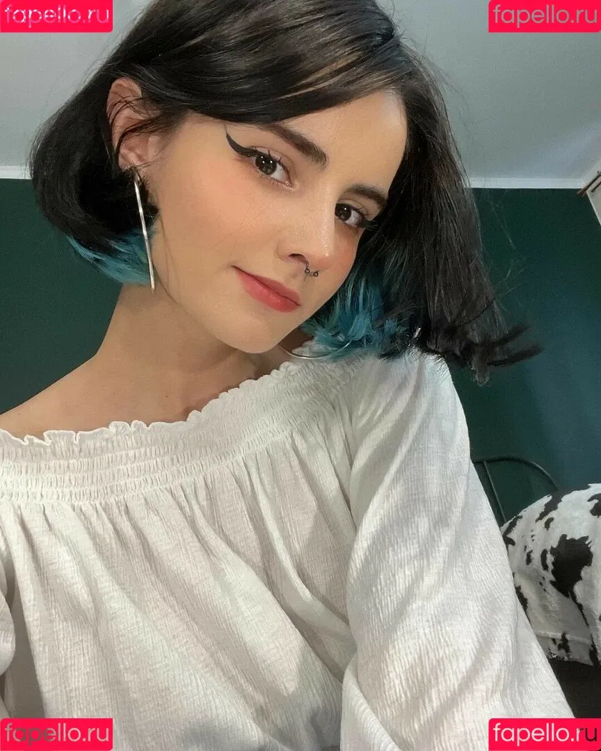 loonassoftfeet Onlyfans Photo Gallery 