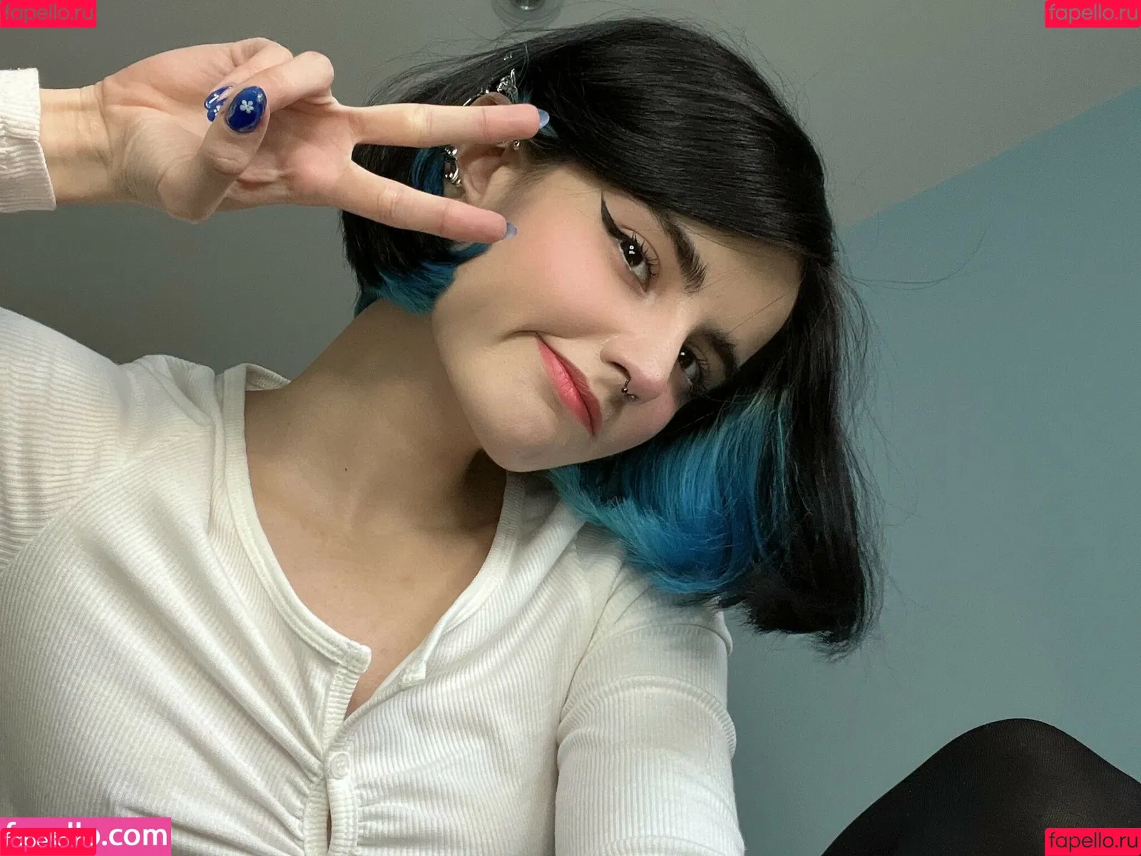 loonassoftfeet Onlyfans Photo Gallery 