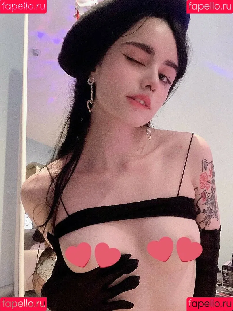 loonassoftfeet Onlyfans Photo Gallery 