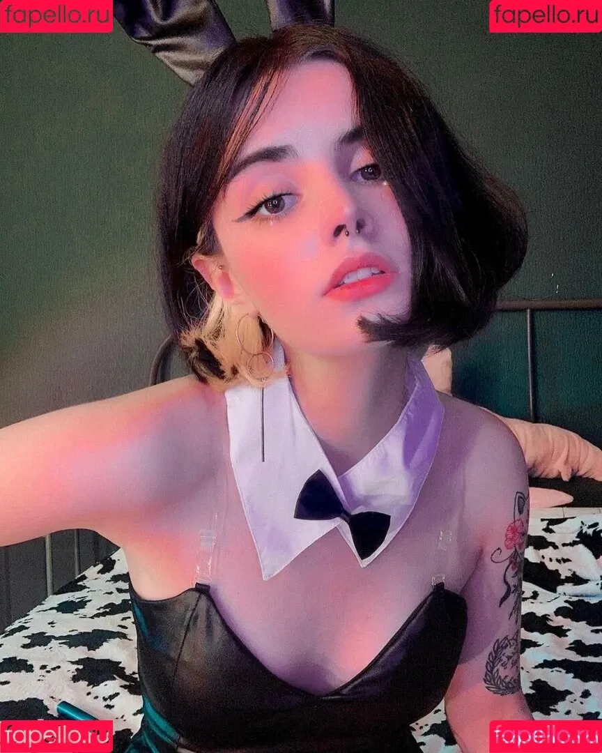 loonassoftfeet Onlyfans Photo Gallery 