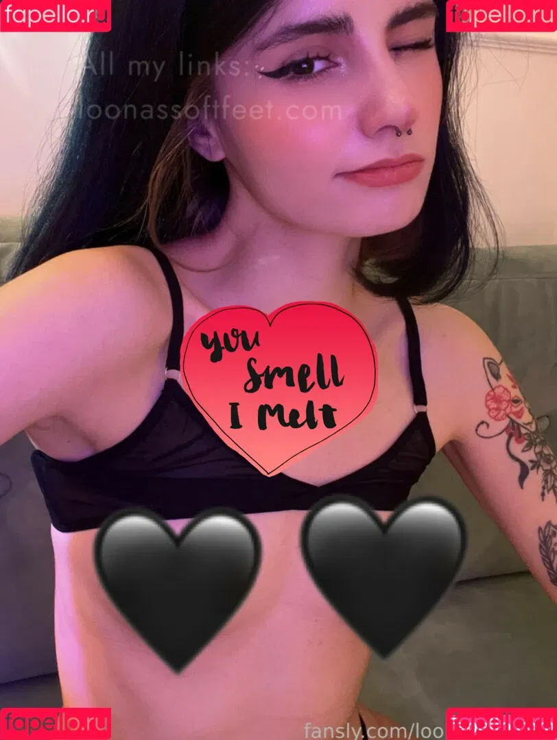 loonassoftfeet Onlyfans Photo Gallery 