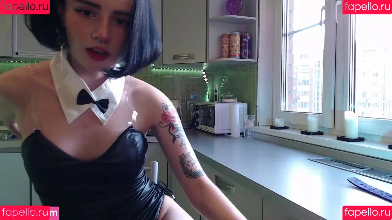 loonassoftfeet Onlyfans Photo Gallery 