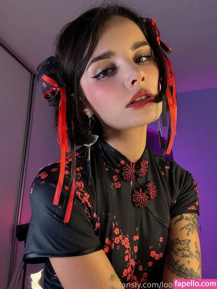 loonassoftfeet Onlyfans Photo Gallery 