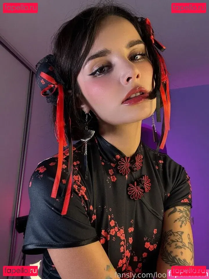 loonassoftfeet Onlyfans Photo Gallery 