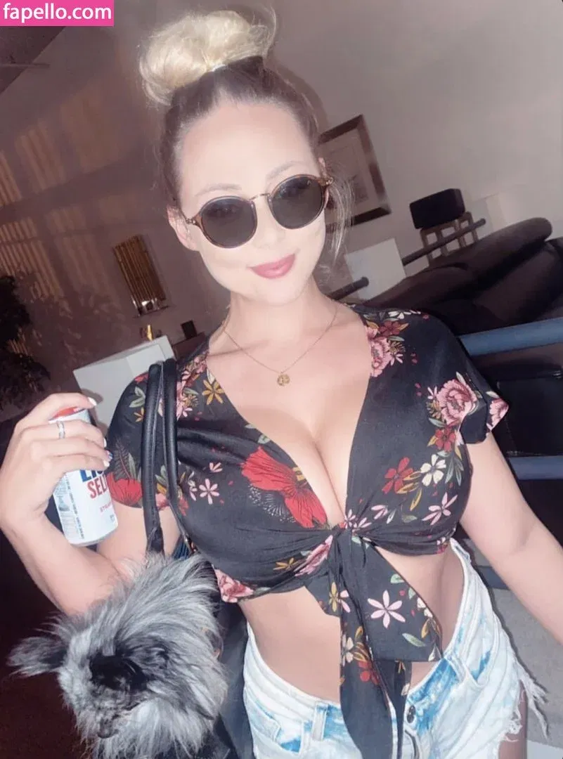 Chihiro 千尋 Onlyfans Photo Gallery 