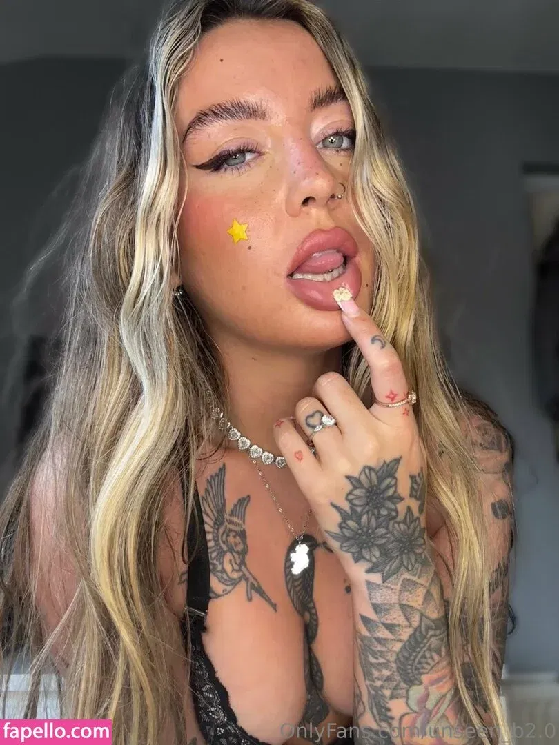 Unseen_b Onlyfans Photo Gallery 