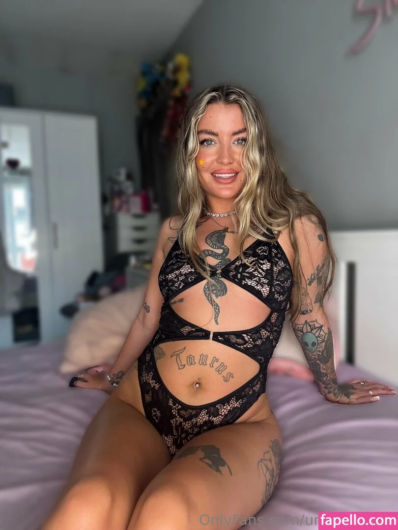 Unseen_b Onlyfans Photo Gallery 