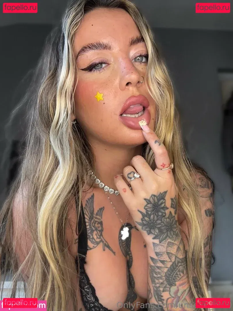 Unseen_b Onlyfans Photo Gallery 