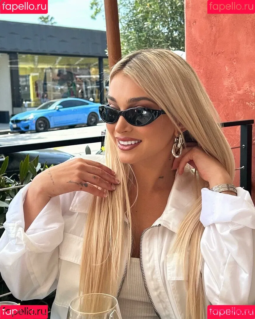 Camaryn Swanson Onlyfans Photo Gallery 