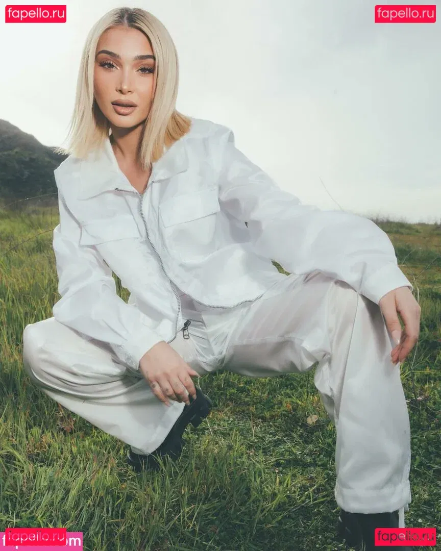 Camaryn Swanson Onlyfans Photo Gallery 