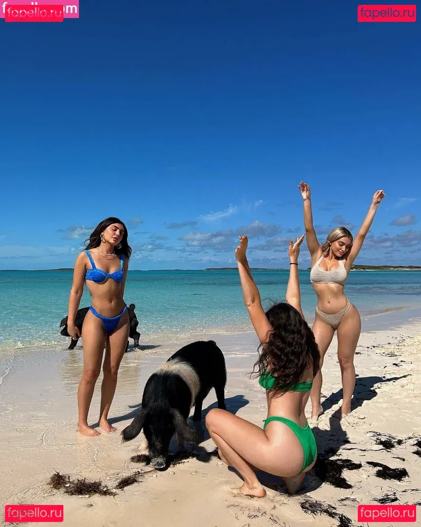 Camaryn Swanson Onlyfans Photo Gallery 