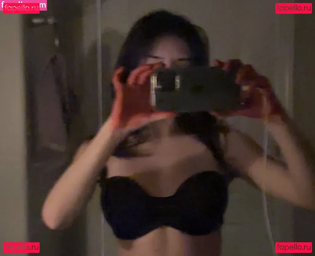 Niyah Renee Onlyfans Photo Gallery 